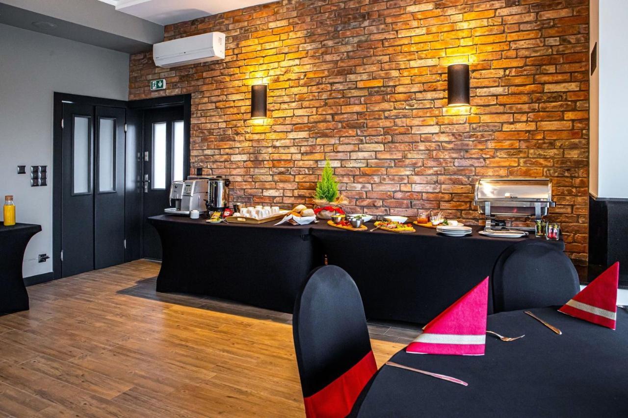 Ranczo Daniela Hostel Победиска Екстериор снимка